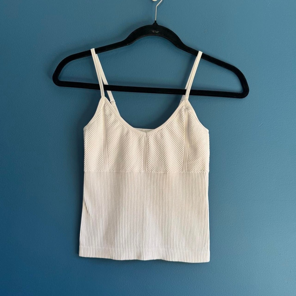 White Textured Stretch Camisole Women's Size Small No Boundaries Tank Minimalist